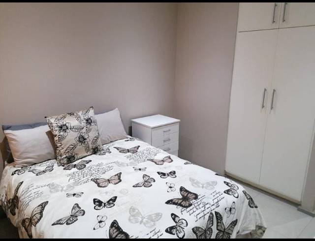 3 BEDROOM APARTMENT TO LET IN POINT WATERFRONT